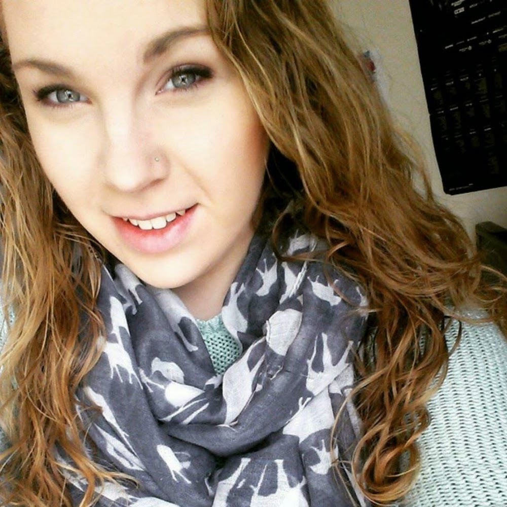 Meet your Posher, Carissa